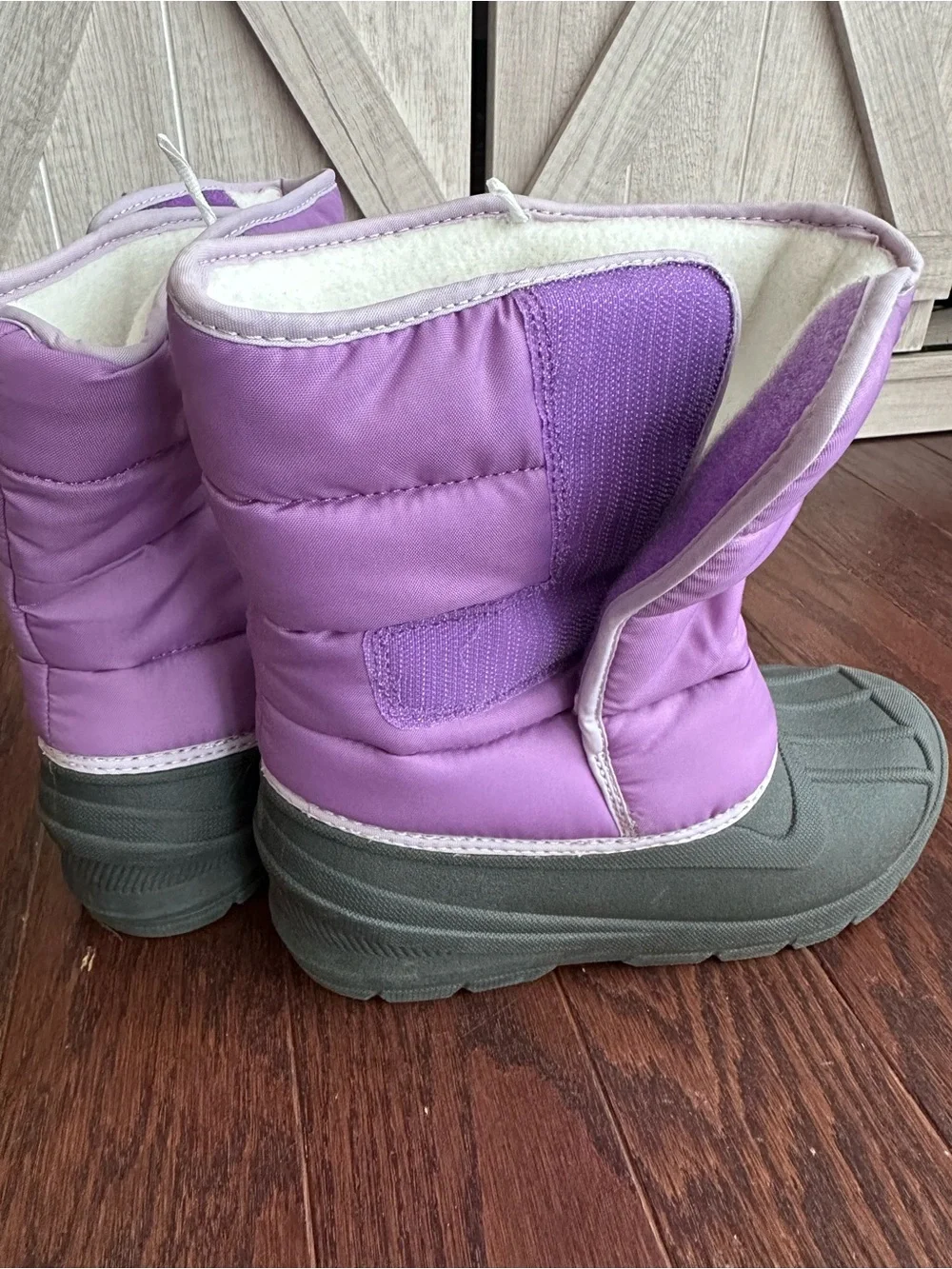Cat & Jack little girls size 2 purple/grey winter/snow boots